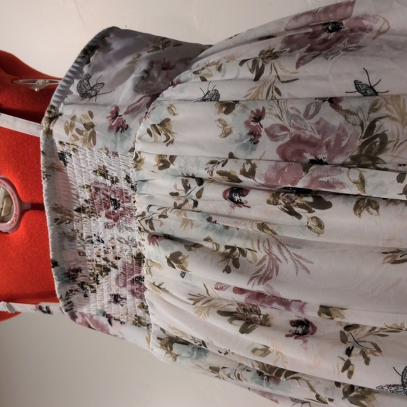 SOLD Torrid Plus Size Ethereal Maxi Princess Smocked Floral Dress Size 22 - Picture 13 of 17